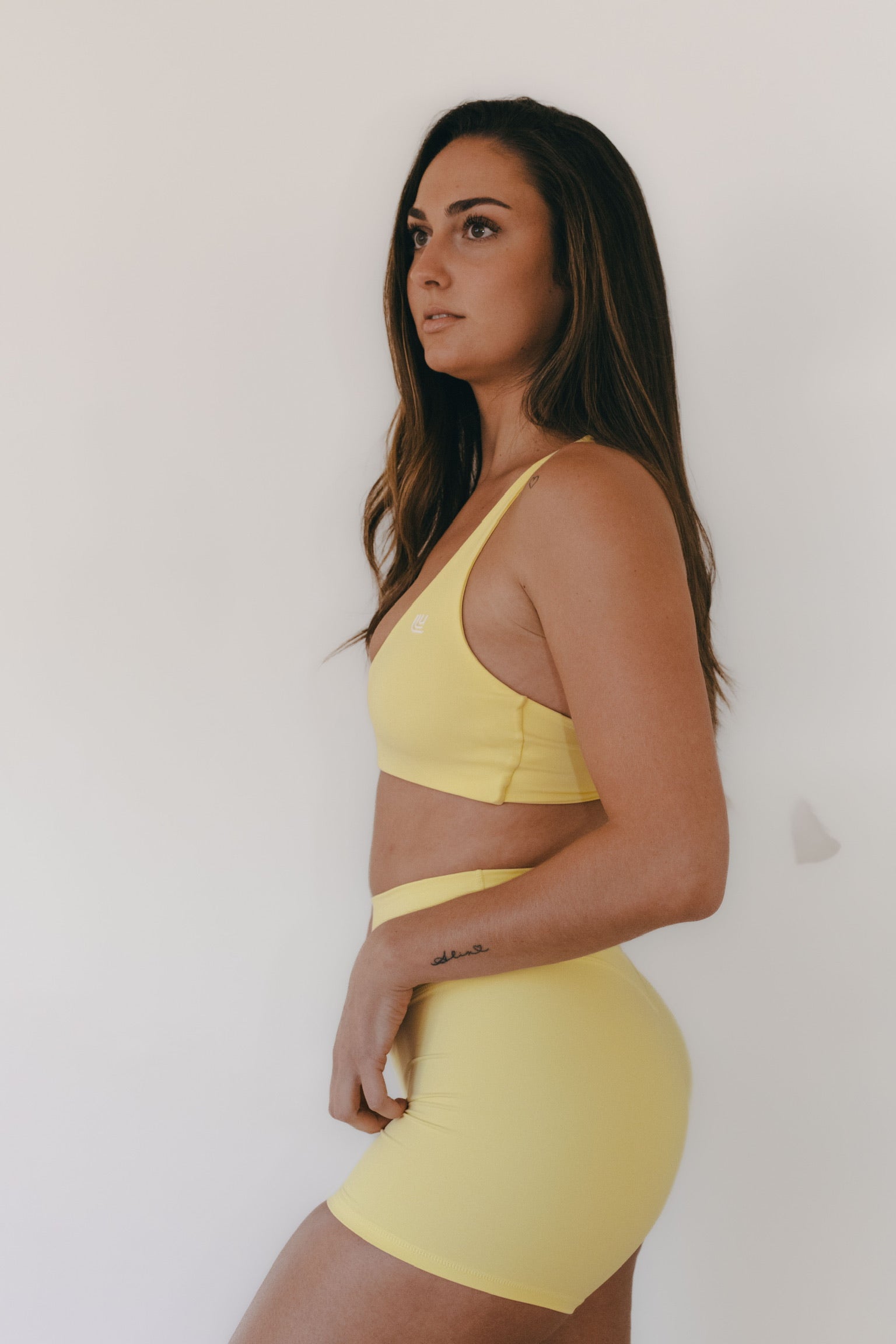 Short PULSE - Yellow